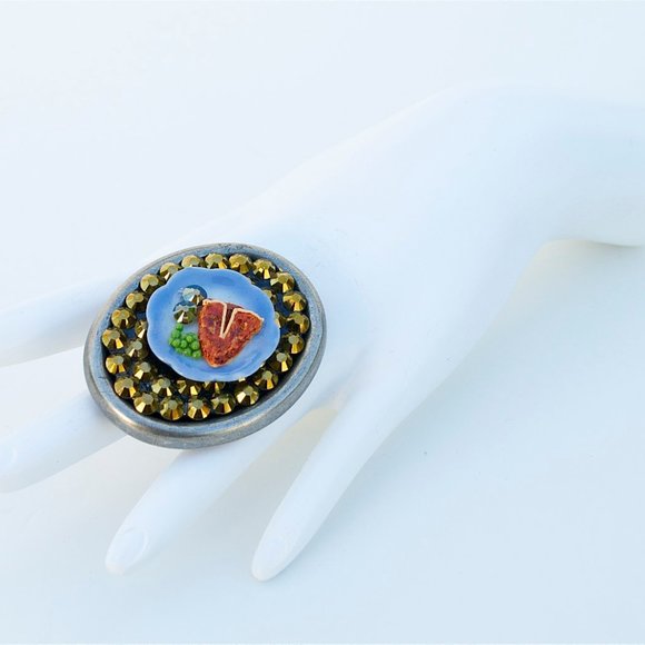 T-BONE STEAK DINNER DORADO RHINESTONE RING - Picture 2 of 4